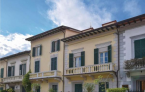 Гостиница Casa Virgilio  Виареджо